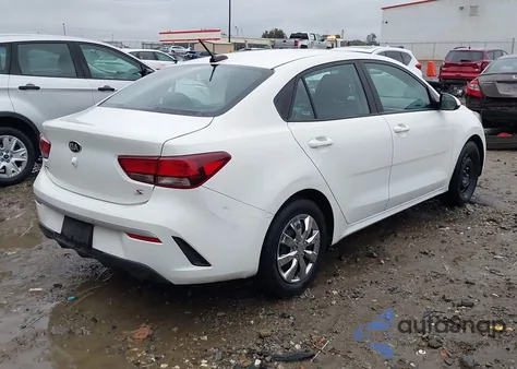 2021 Kia Rio Lx z USA, uszkodzony, nr VIN 3KPA24AD0ME382907
